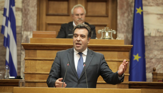 Ο Πρόεδρος της Βουλής κ.Νίκος Βούτσης έκανε δεκτή την πρόταση του Μάνου Κόνσολα για τη ρήτρα νησιωτικότητας