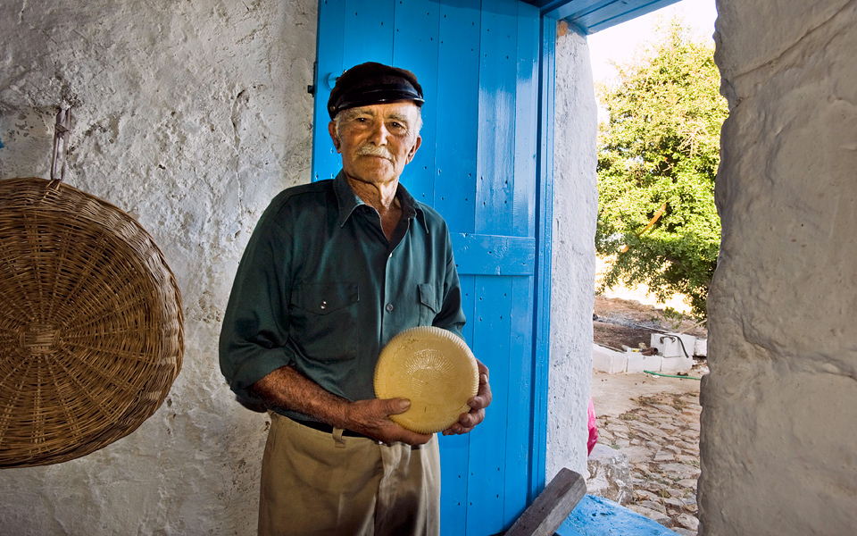 The people of Kasos have been producing cheeses of excellent quality for decades.