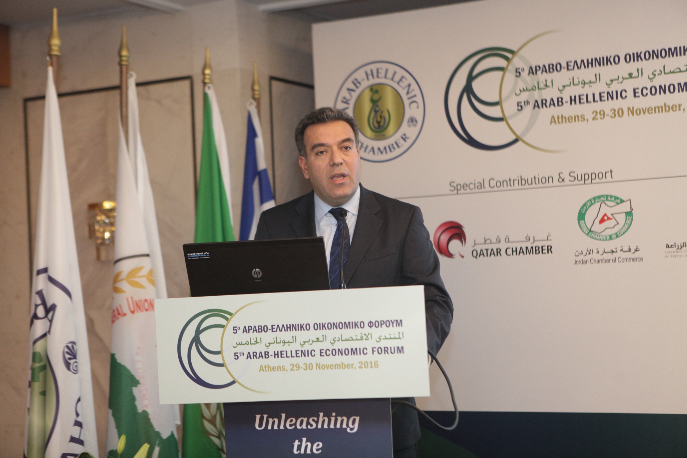 Μάνος Κόνσολας