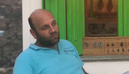 ΝΙΚΟΣ K. ΝΤΑΗΣ, ΔΗΜΟΤΙΚΟΣ ΣΥΜΒΟΥΛΟΣ ΚΑΡΠΑΘΟΥ: “ΟΙ ΥΠΟΣΧΕΣΕΙΣ, Η ΠΑΡΑΠΛΑΝΗΣΗ, Η ΕΠΙΚΟΙΝΩΝΙΑΚΗ ΕΞΑΠΑΤΗΣΗ ΚΑΙ Η «ΔΗΜΟΚΡΑΤΙΑ»”