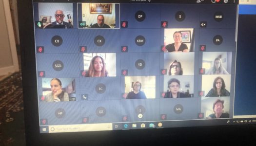 Ο κορονοϊός αδυνατεί να εμποδίσει τα Ελληνικά γράμματα στην Αμερική