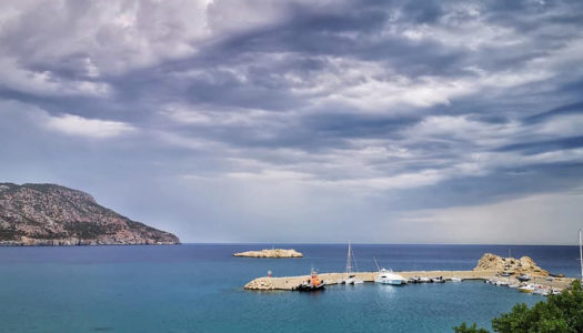 ΛΙΜΑΝΙ ΣΤΗΝ ΚΑΡΠΑΘΟ: Ένα έργο με πολλές αμαρτίες και βαρύτατες ευθύνες!!!