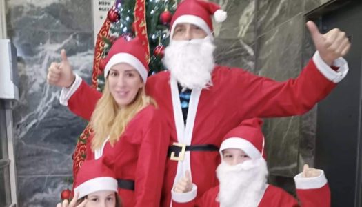 ΓΙΑΝΝΗΣ ΜΩΡΑΛΗΣ, ΔΗΜΑΡΧΟΣ ΠΕΙΡΑΙΑ:Και του χρόνου να είμαστε καλά! Χρόνια πολλά!