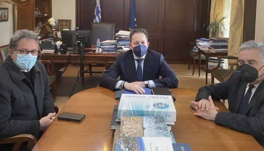 Βασίλης Υψηλάντης: Συναντήσεις με τον αν. Υπουργό Σ. Πέτσα, με  Δημάρχους της χώρας, στα πλαίσια της Συνεδρίασης  ΚΕΔΕ, στο Καβούρι