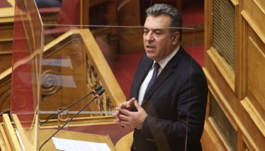 Μάνος Κονσόλας: «Η Πάτμος μπαίνει στην εποχή της ηλεκτροκίνησης»