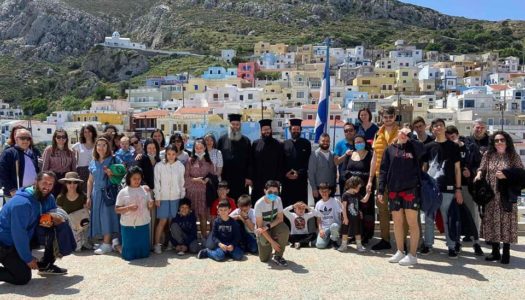 Προσκυνηματική επίσκεψη πραγματοποίησαν πενήντα περίπου πρόσωπα της ενορίας Αγίας Μαρίνης Καραβά Πειραιά με συνοδό τον Πρωτοπρεσβύτερο π.Δημήτριο Καθρέφτη στον ιερό Βράχο της Παναγίας των Μενετών.