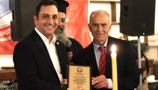 «Ο Αντώνης Γιαννικουρής, τιμήθηκε από τον Σύλλογο Αιμοδοτών Ρόδου για την πολυετή προσφορά του στην εθελοντική αιμοδοσία»