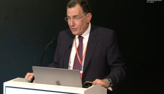 Γιώργος Ηλ. Σαρρής, MD, FACC, FACS, FAHA, FETCS, FCTS:Για δεύτερη συνεχή χρονιά προσκληθήκαμε από τον Υπουργό Υγείας  του Κοσσυφοπεδίου για να παρουσιάσουμε στο χειρουργικό τους Συνέδριο τις εξελίξεις των εργασιών μας στην European Congenital Heart Surgeons Association -ECHSA Database, την οποία έχω την τιμή να διευθύνω.