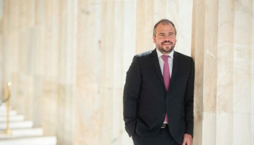 Νέος Πρόεδρος της Επιτροπής Ελληνισμού της Διασποράς ο Φίλιππος Φόρτωμας