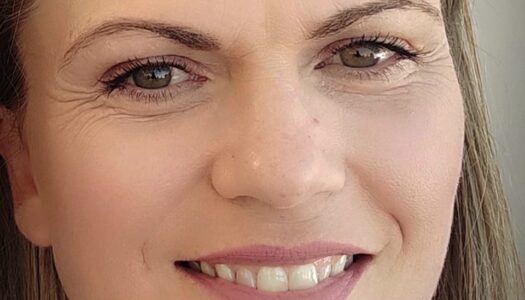 Η Εντεταλμένη Σύμβουλος Πολιτισμού και Εθελοντισμού του Δήμου Καρπάθου Μαριάννα Γεραπετρίτη ευχαριστεί όσους βοήθησαν για την επιτυχία της “Ονειροούπολης”