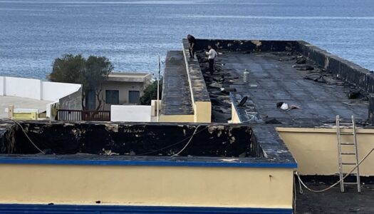 Δήμος Καρπάθου:Άρχισαν οι εργασίες αποκατάστασης της μόνωσης του Δημοτικού Σχολείου Αρκάσας