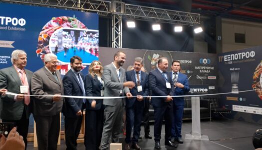 Με 15 βραβεία και διακρίσεις επέστρεψαν από την 11η EXPOTROF οι παραγωγοί της Περιφέρειας Νοτίου Αιγαίου
