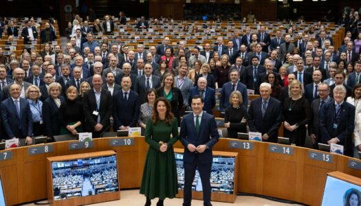 Και τα 12 μέλη της Ελληνικής Αντιπροσωπείας σε καίριες θέσεις ευθύνης κατά τη νέα θητεία της Επιτροπής των Περιφερειών| Επικεφαλής της Ελληνικής Αντιπροσωπείας ο Πρόεδρος της ΕΝΠΕ