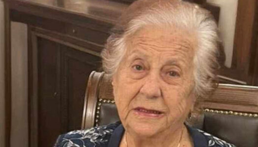 Αφιέρωμα σε σένα πολυαγαπημένη μου μανούλα, Φανή Σπανού