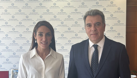 Συνάντηση του Μάνου Κόνσολα με την Υπουργό Κοινωνικής Συνοχής και Οικογένειας, κα. Μιχαηλίδου