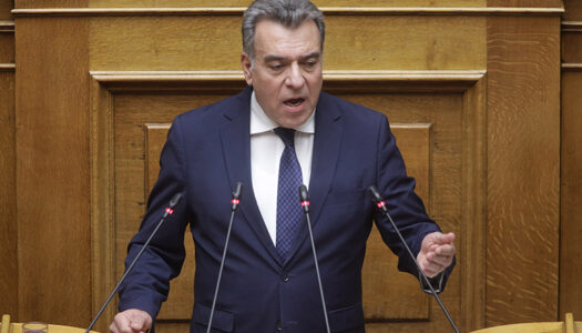 Την κάλυψη της κενής θέσης νοσηλευτικού προσωπικού στο Πολυδύναμο Περιφερειακό Ιατρείο Κάσου ζητά ο Μάνος Κόνσολας