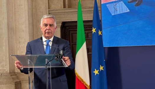 Ο Βουλευτής Δωδεκανήσου και Πρόεδρος της Κοινοβουλευτικής Ομάδας Φιλίας Ελλάδας–Ιταλίας Βασίλης Α. Υψηλάντης εκπροσώπησε  το Ελληνικό Κοινοβουλίου στην 1η Διεθνή Διάσκεψη για την Ιταλοφωνία στη Ρώμη