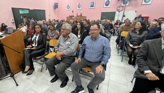 ΕΚΔΗΛΩΣΗ ΤΙΜΗΣ ΑΦΙΕΡΩΜΕΝΗΣ ΣΤΗ ΜΝΗΜΗ ΤΟΥ ΚΑΡΠΑΘΙΟΥ ΑΓΩΝΙΣΤΗ ΤΗΣ ΔΗΜΟΚΡΑΤΙΑΣ ΑΝΔΡΕΑ ΒΑΣ. ΛΕΝΤΑΚΗ ΑΠΟ ΤΟ 2Ο ΔΗΜΟΤΙΚΟ ΣΧΟΛΕΙΟ ΚΑΡΠΑΘΟΥ