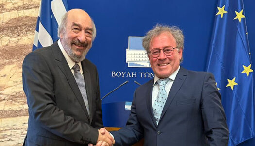 Συνάντηση Γ. Νικητιάδη με τον Πρόεδρο της Ομοσπονδίας Ελληνικών Κοινοτήτων Γερμανίας Π. Δροσινάκη στη Βουλή