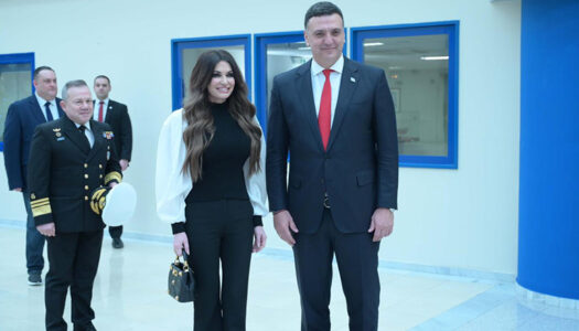 Β. Κικίλιας στη συνάντηση με Κ. Γκίλφοϊλ: «Συνεργασία με ΗΠΑ σε θέματα λιμενικών υποδομών, ναυτιλίας και ασφάλειας»