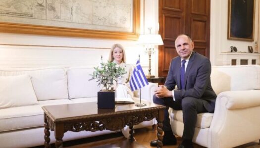 Ο ΥΠΕΞ Γιώργος Γεραπετρίτης συναντήθηκε με την Πρόεδρο της Βουλής των Αντιπροσώπων της Κυπριακής Δημοκρατίας, Αννίτα Δημητρίου