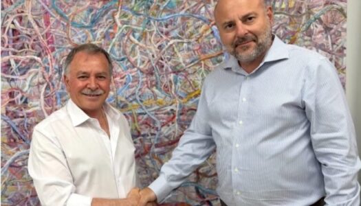 ΤΕΕ: «Υπεγράφη στα γραφεία του ΤΕΕ στην Αθήνα, η σύμβαση παραχώρησης του ιστορικού “Στρατώνα Καραμπινιέρων” Καλύμνου»