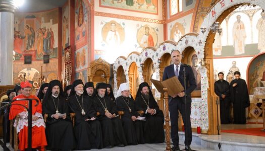 Ο ΥΠΕΞ Γιώργος Γεραπετρίτης παρέστη και απηύθυνε χαιρετισμό στην ενθρόνιση του Σεβ. Αρχιεπισκόπου Καναδά κ. Αποστόλου
